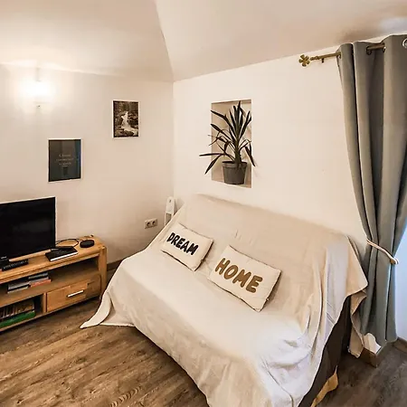 Au Calme Holiday home Saint-Maigrin